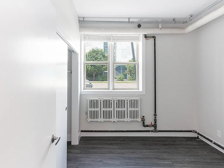 370 Stradbrook Ave #1 — Photo 31
