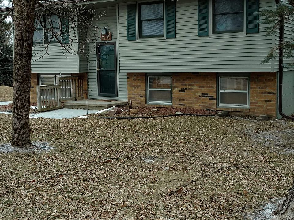 1st image of 513 Roosevelt St