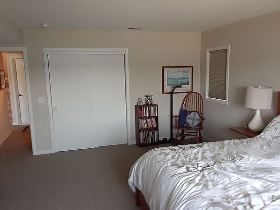Downstairs bedroom 1