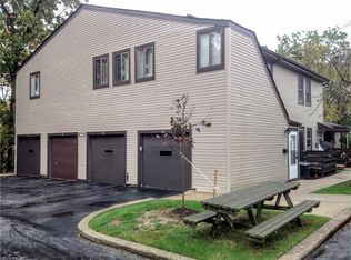 544 Turney Rd, Bedford, OH 44146