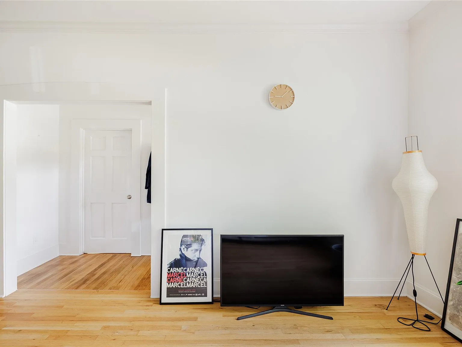 3 bed, 2.0 bath, 1252 sqft, $3,490 — Photo 4