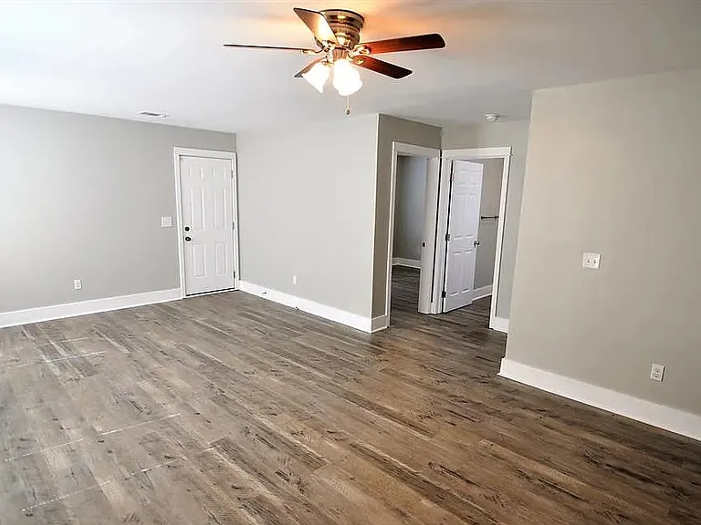 4137 Fitzpatrick Blvd — Photo 5