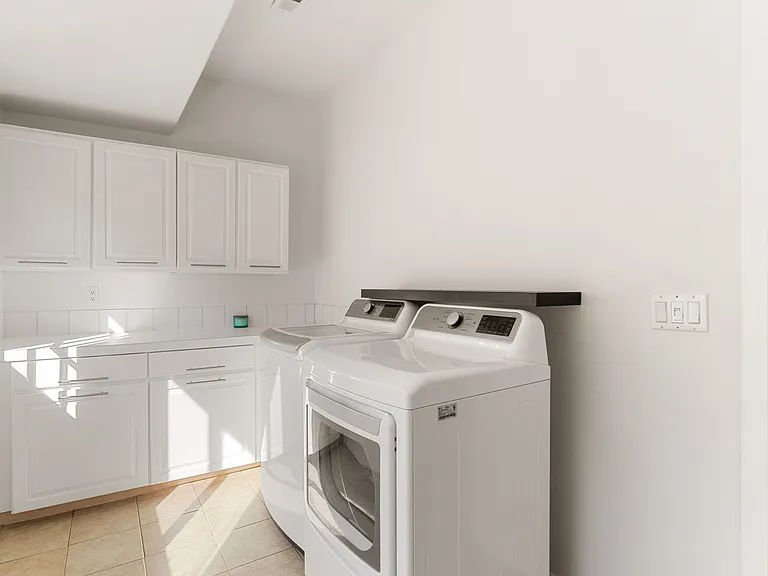 301 Canyon Pl — Photo 14