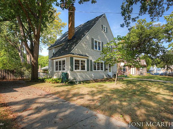 2nd image of 1219 Giddings Ave SE