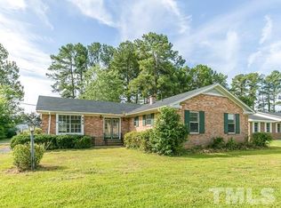 465 Old Grantham Rd, Goldsboro, NC 27530