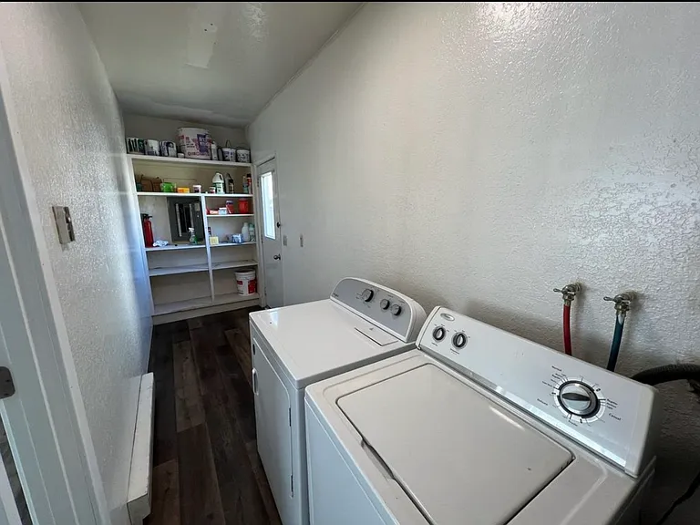 5412 Doon Way — Photo 10