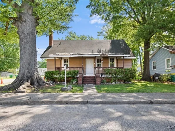 411 N 8th Ave, Hopewell, VA 23860
