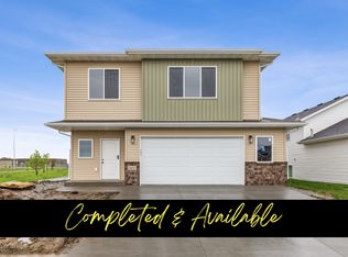 6036 80th Ave S, Horace, ND