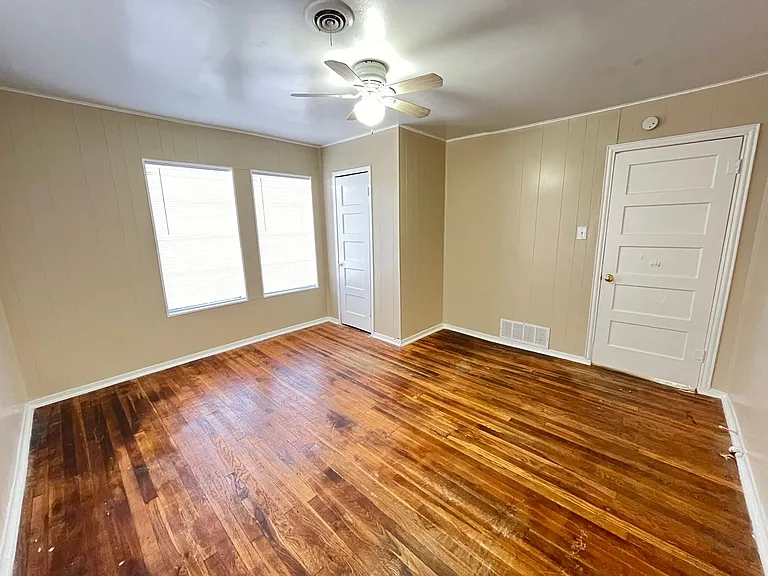 800 Audra Ln — Photo 42