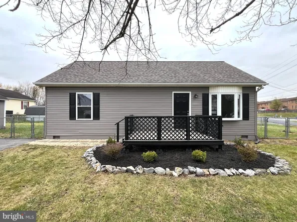 320 Half St, Martinsburg, WV 25404