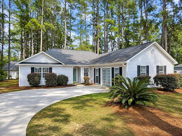 1413 Deer Run, Tifton, GA 31793