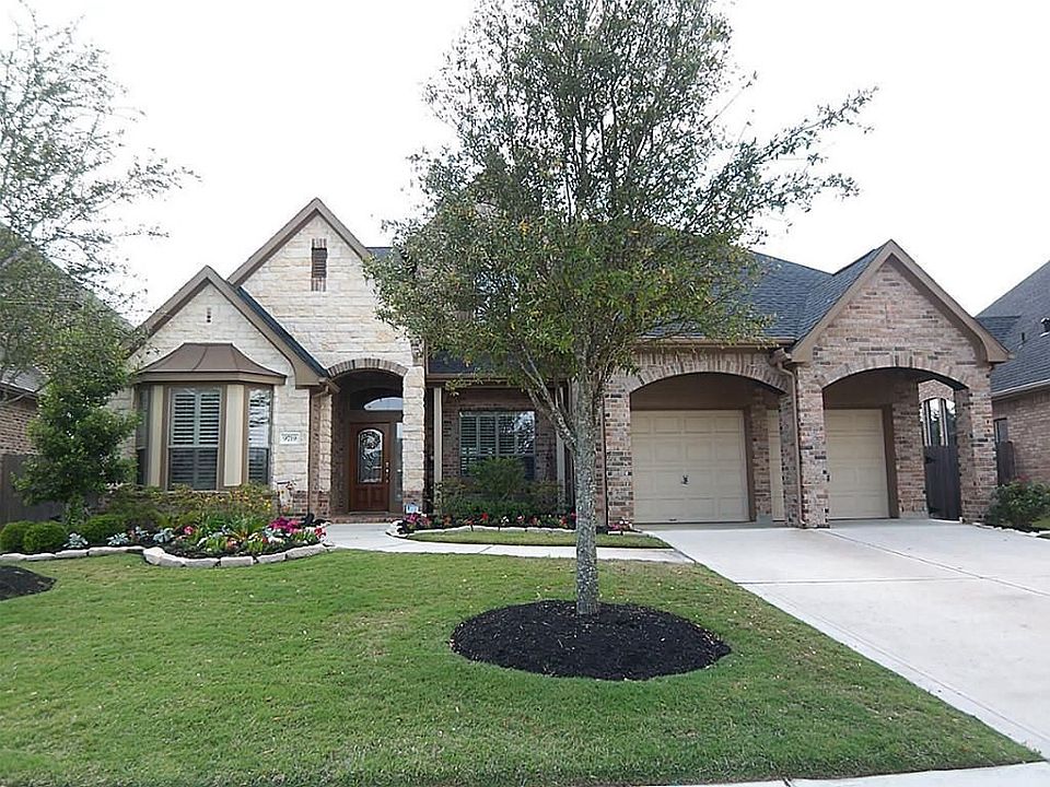 1st image of 9719 Dill Canyon Ln