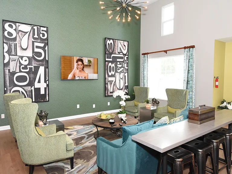 The Residences at Town Center — Photo 5