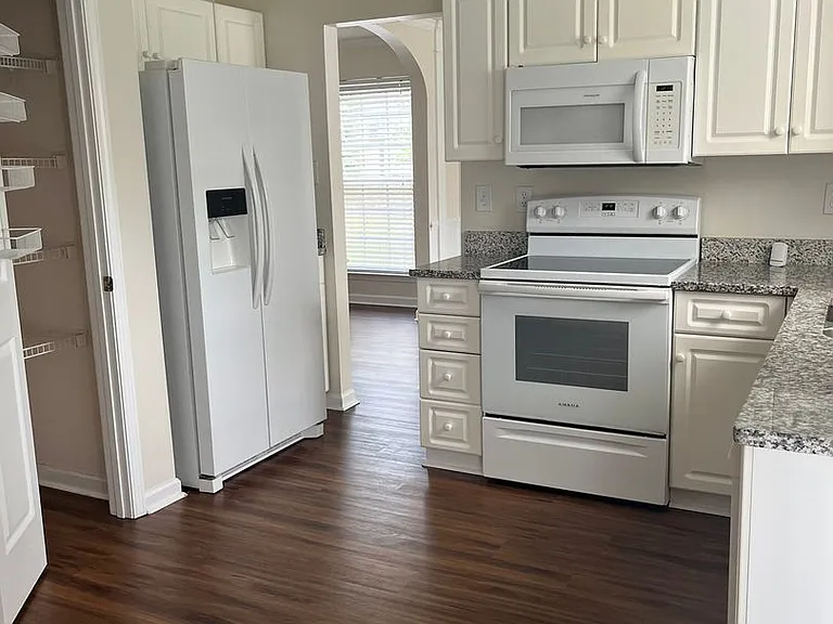 108 Faskin Ln — Photo 7
