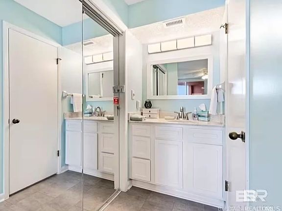 3rd image of 633 W Beach Blvd #603
