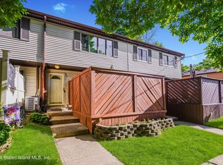 38 Bunnell Ct, Staten Island, NY