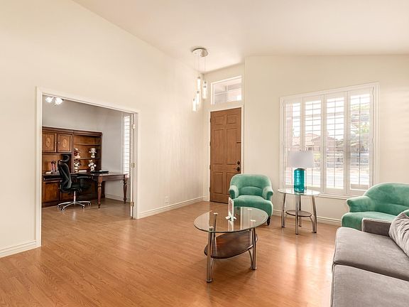 4th image of 6090 W Abraham Ln