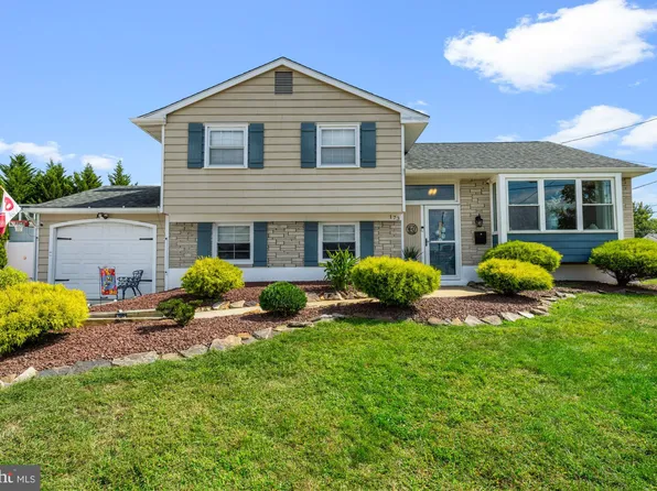 173 Tilford Rd, Somerdale, NJ 08083