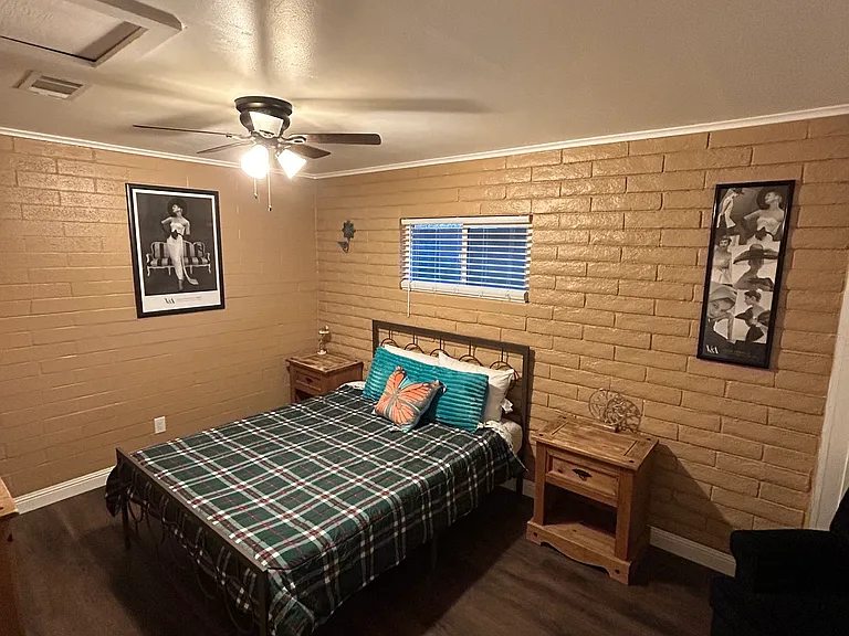455 Moser Ave #18 — Photo 8