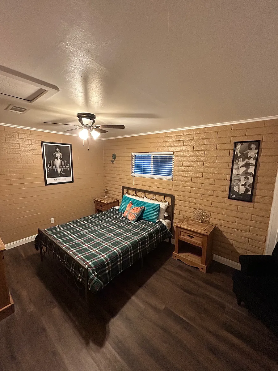 Building Photo - 455 Moser Ave #3