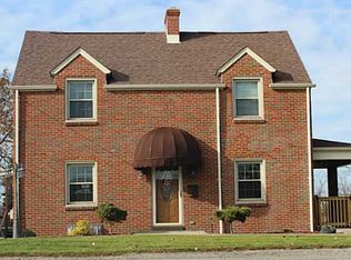 318 Commonwealth Ave, West Mifflin, PA 15122