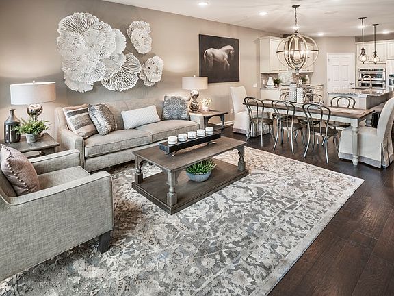Open layout great for entertaining