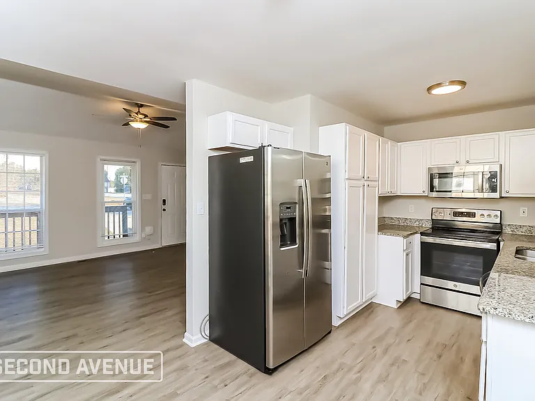 58 Southwind Dr — Photo 8