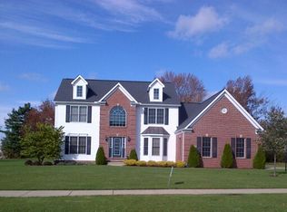 55 Yorkshire Dr, Aurora, OH 44202