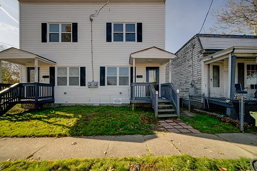 2727 Tate St #2727 Photo 1