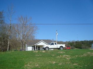 519 Poplar Bluff Rd E, Auburntown, TN 37016