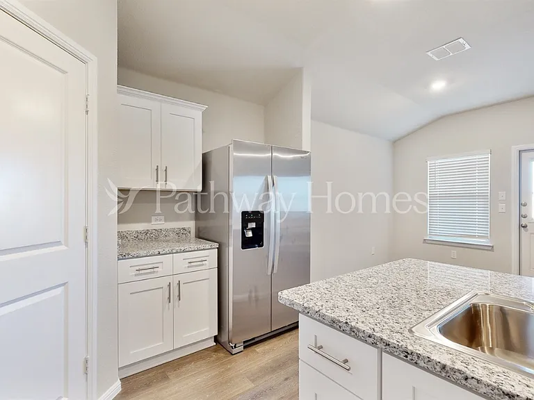 1625 Vandemere Ct — Photo 7