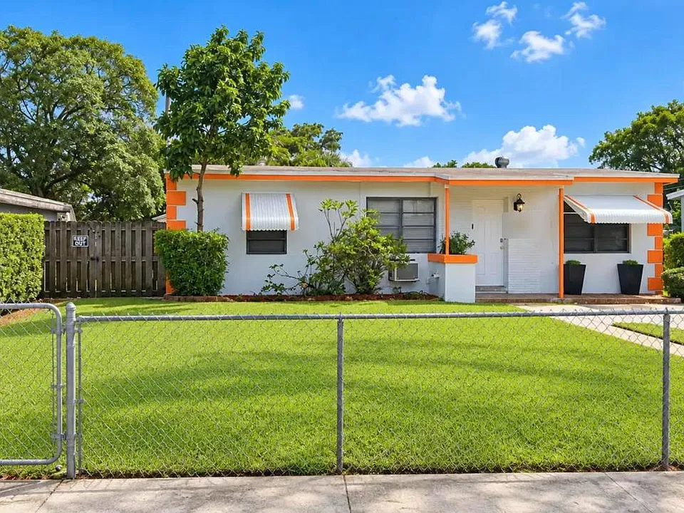 NW 11th Ct