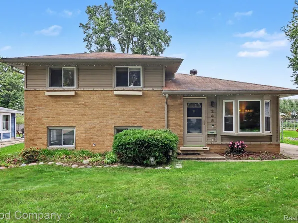 248 Council Ave, Clawson, MI 48017