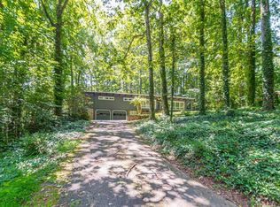 5273 Oxbow Rd, Stone Mountain, GA 30087