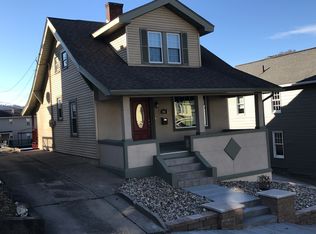 16 Webster Ave, Wheeling, WV 26003