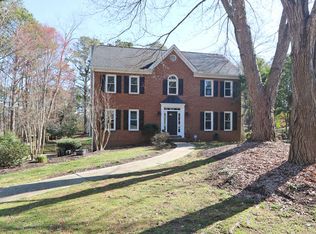 1645 Desford Ct SW, Marietta, GA