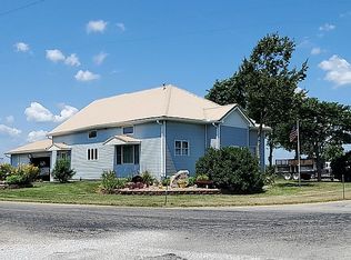 4479 E Lincoln Trail Rd, Fithian, IL 61844