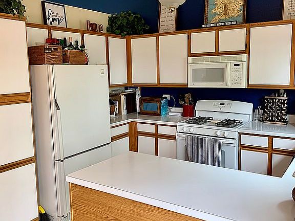 3rd image of 2031 Aspen Dr
