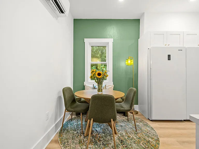 18 Benedict St #10 — Photo 12