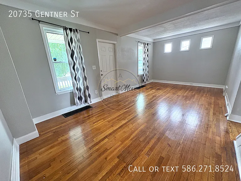 20735 Gentner St — Photo 3