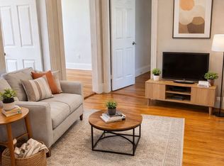 370 Chestnut Hill Ave APT 21, Brighton, MA 02135