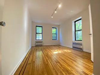 Rented by Lang Realty LLC