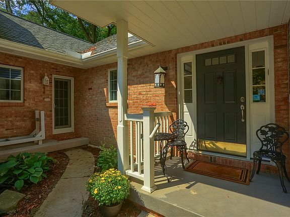 5th image of 206 Reiber Rd