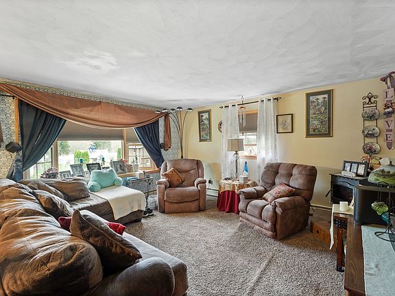 5th image of 4 Preston Dr