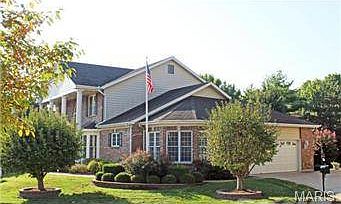 3rd image of 12334 Courtyard Lake Dr