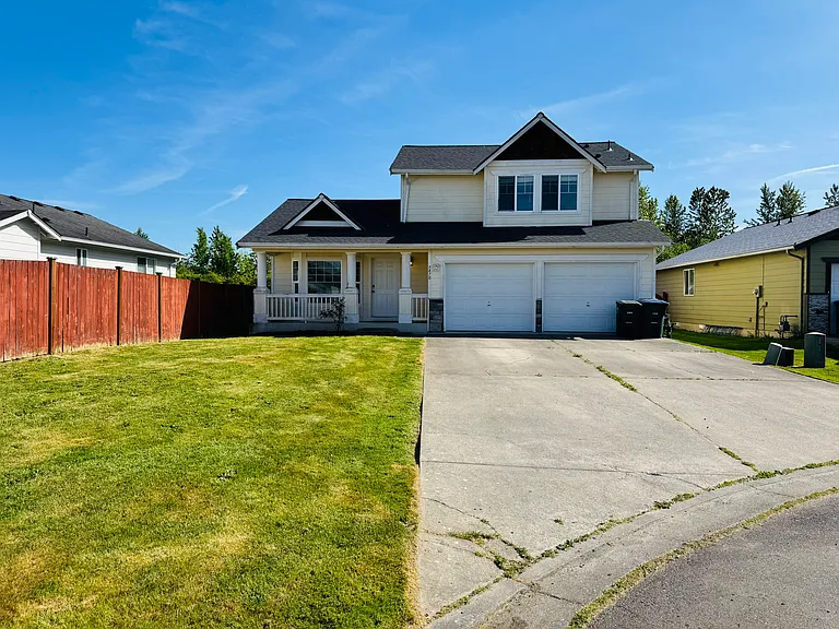 7470 Leeside Dr — Photo 2