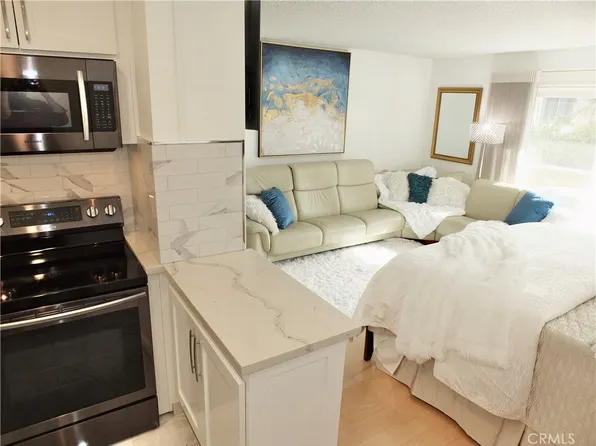 5585 E Pacific Coast Hwy Unit 360, Long Beach, CA 90804