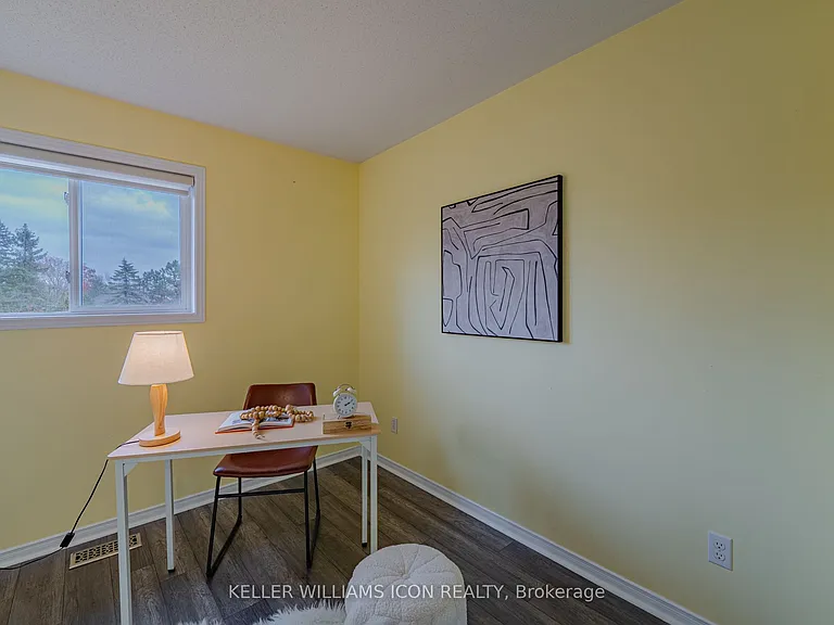 48 Blackdome Cres — Photo 29