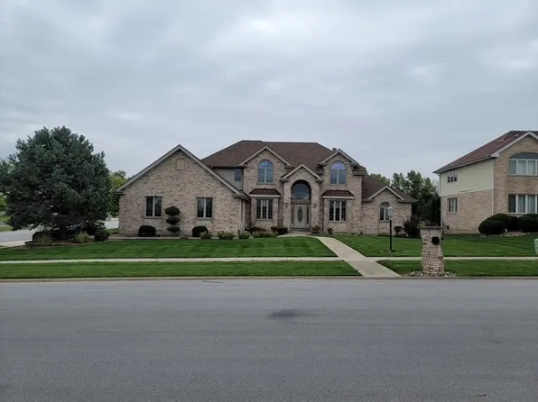 1237 Parliament St, Crete, IL 60417