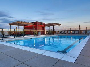 Yorktown Apartment Homes, Lombard, IL 60148